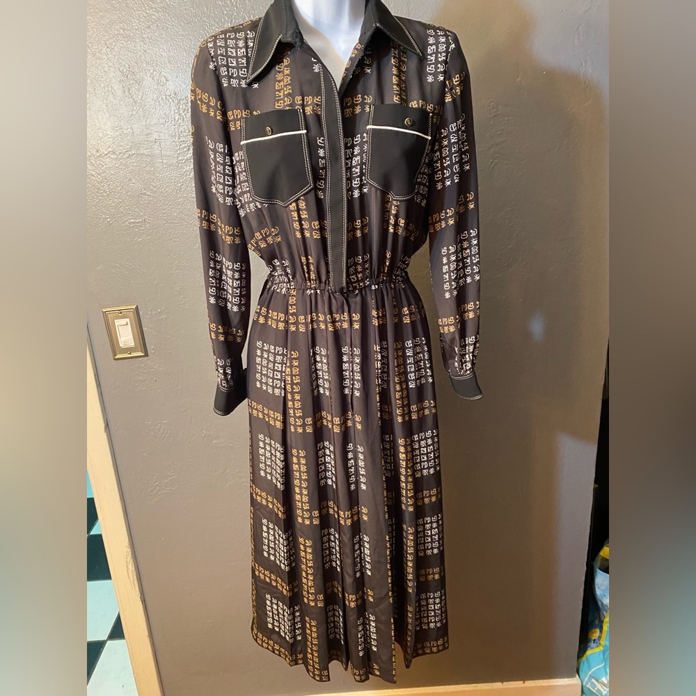No Label-Black Unusual  Design Button down  Long sleeve Blouse